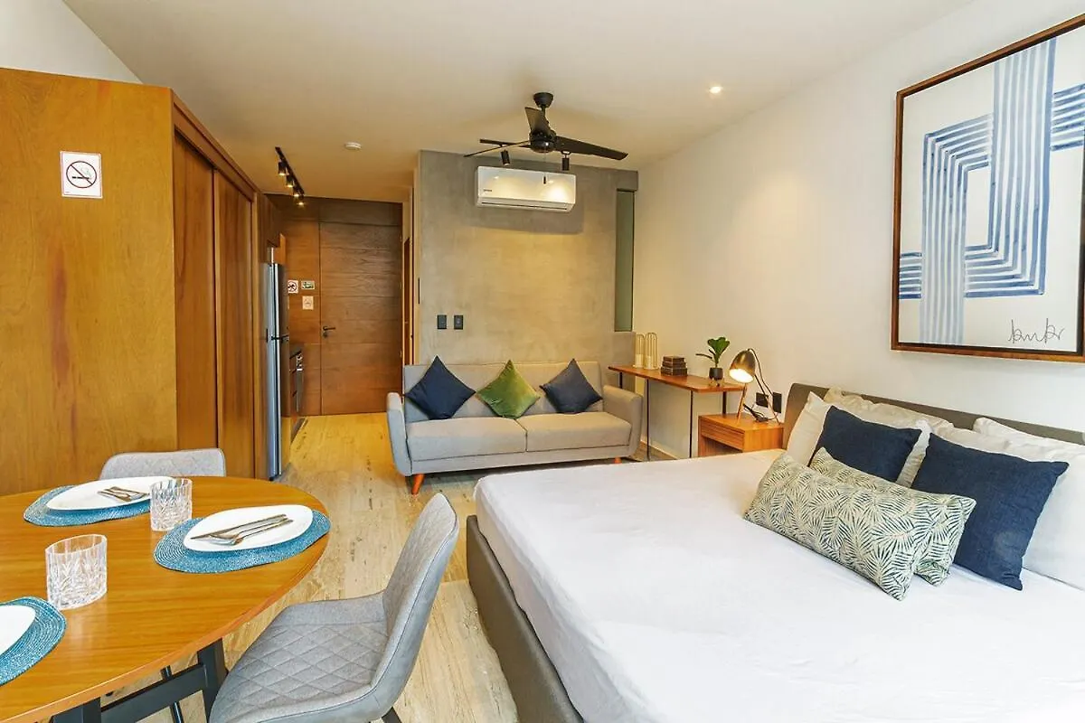 Vibrant Studio Near 5Th Avenue Playa del Carmen 0*,